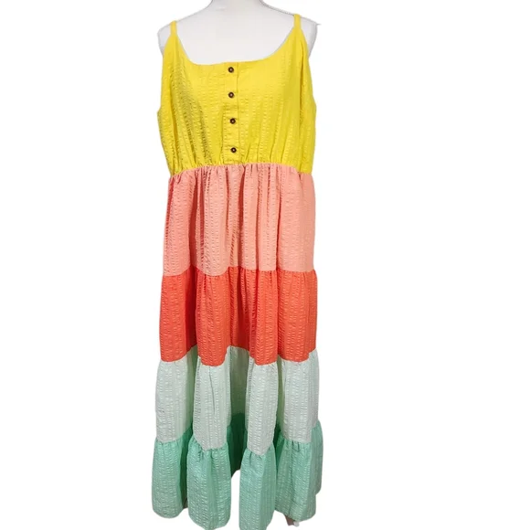 Torrid maxi seersucker tiered‎ colorblock dress size 2 (18/20) - Picture 2 of 8